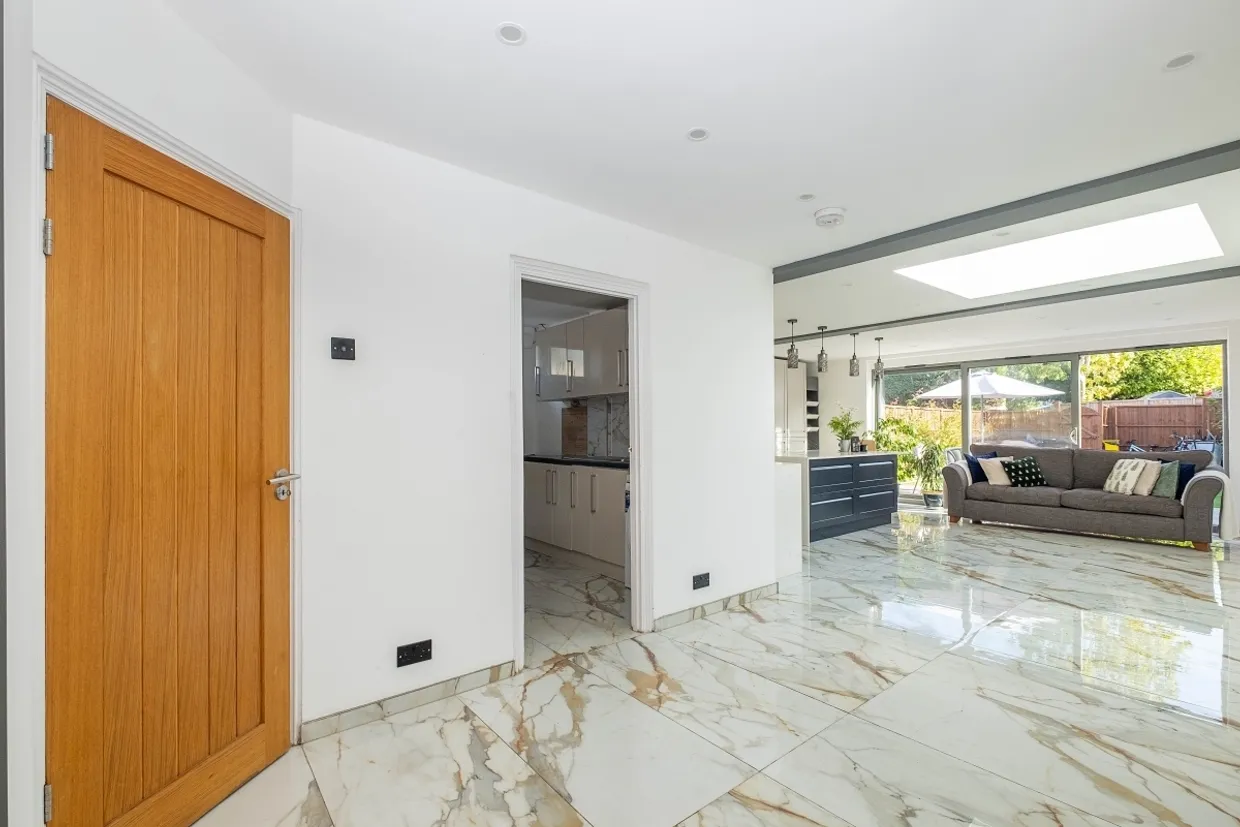 Augusta Road, Twickenham, TW2 photo 15