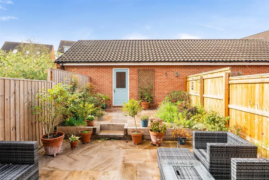 Property Image 25