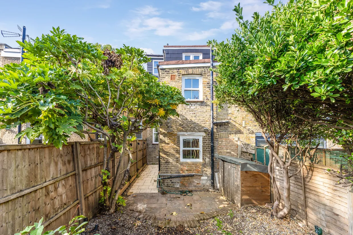 Devonshire Road, London, W4 photo 20