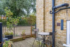 North Lodge, Teddington, TW11 photo 12