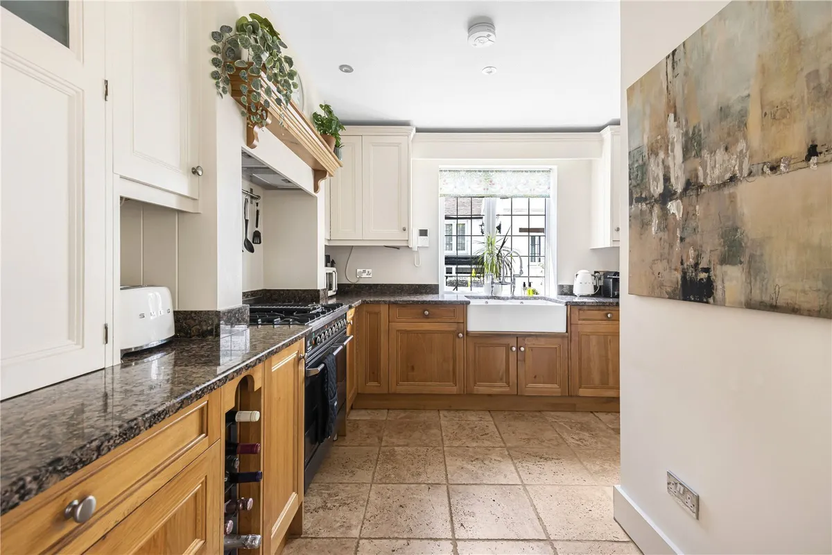 High Street, Wargrave, Reading, Berkshire, RG10