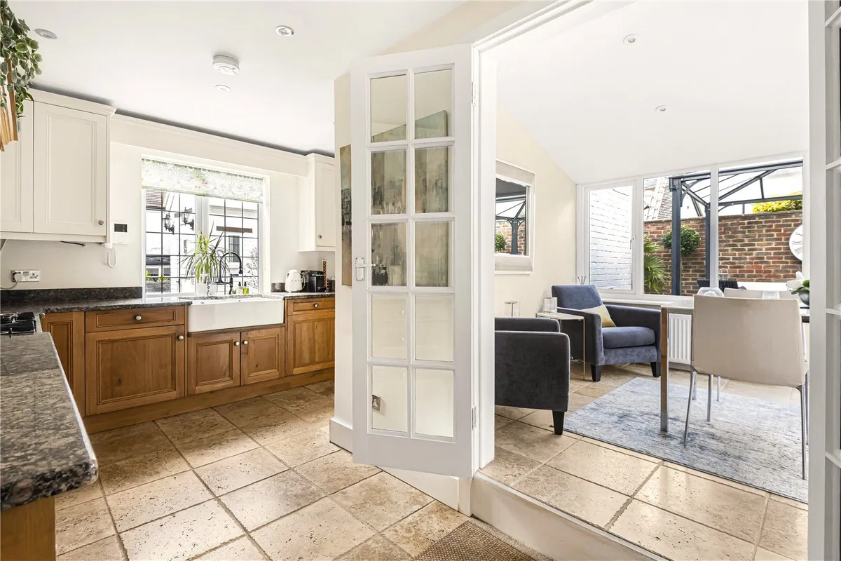 High Street, Wargrave, Reading, Berkshire, RG10