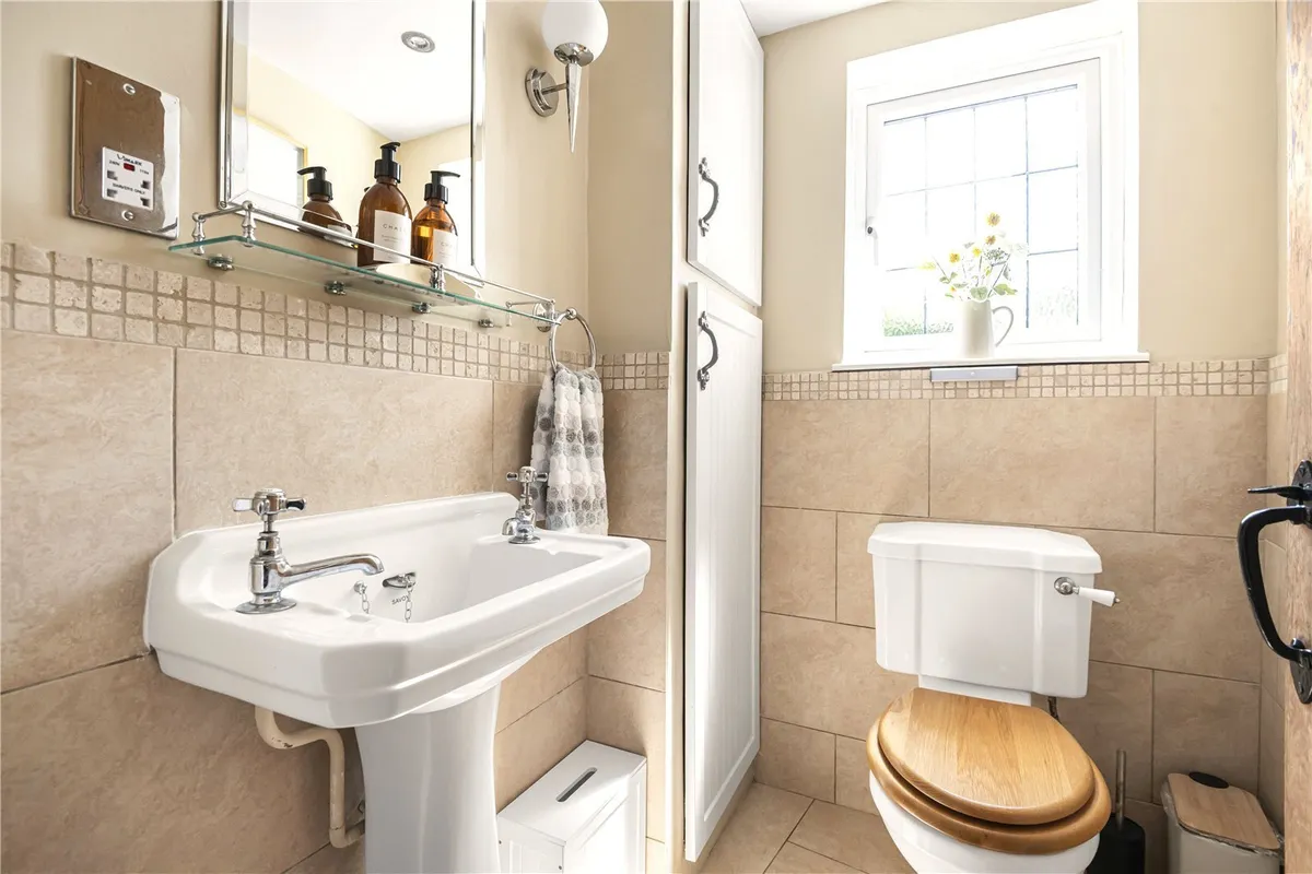 High Street, Wargrave, Reading, Berkshire, RG10