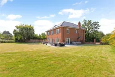 Main Road, Chichester, PO18 photo 15