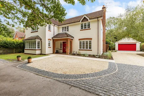 Bunces Shaw Road, Farley Hill, RG7