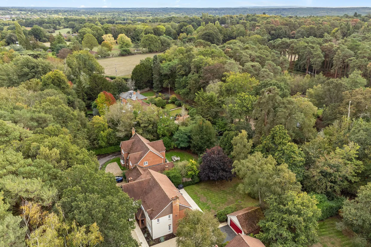 Bunces Shaw Road, Farley Hill, RG7 photo 8