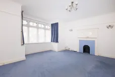 Raeburn Avenue The Crossways KT5 photo 12