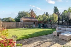 Dene Close, Playhatch, Reading, RG4 photo 17