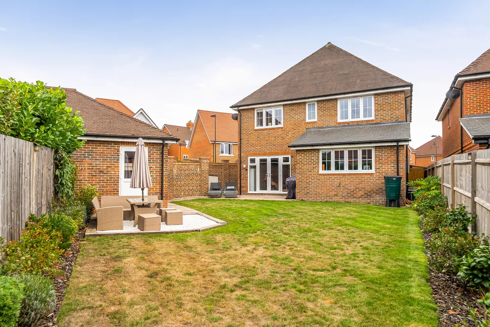 Tilney Drive, Horsham, RH12 photo 20