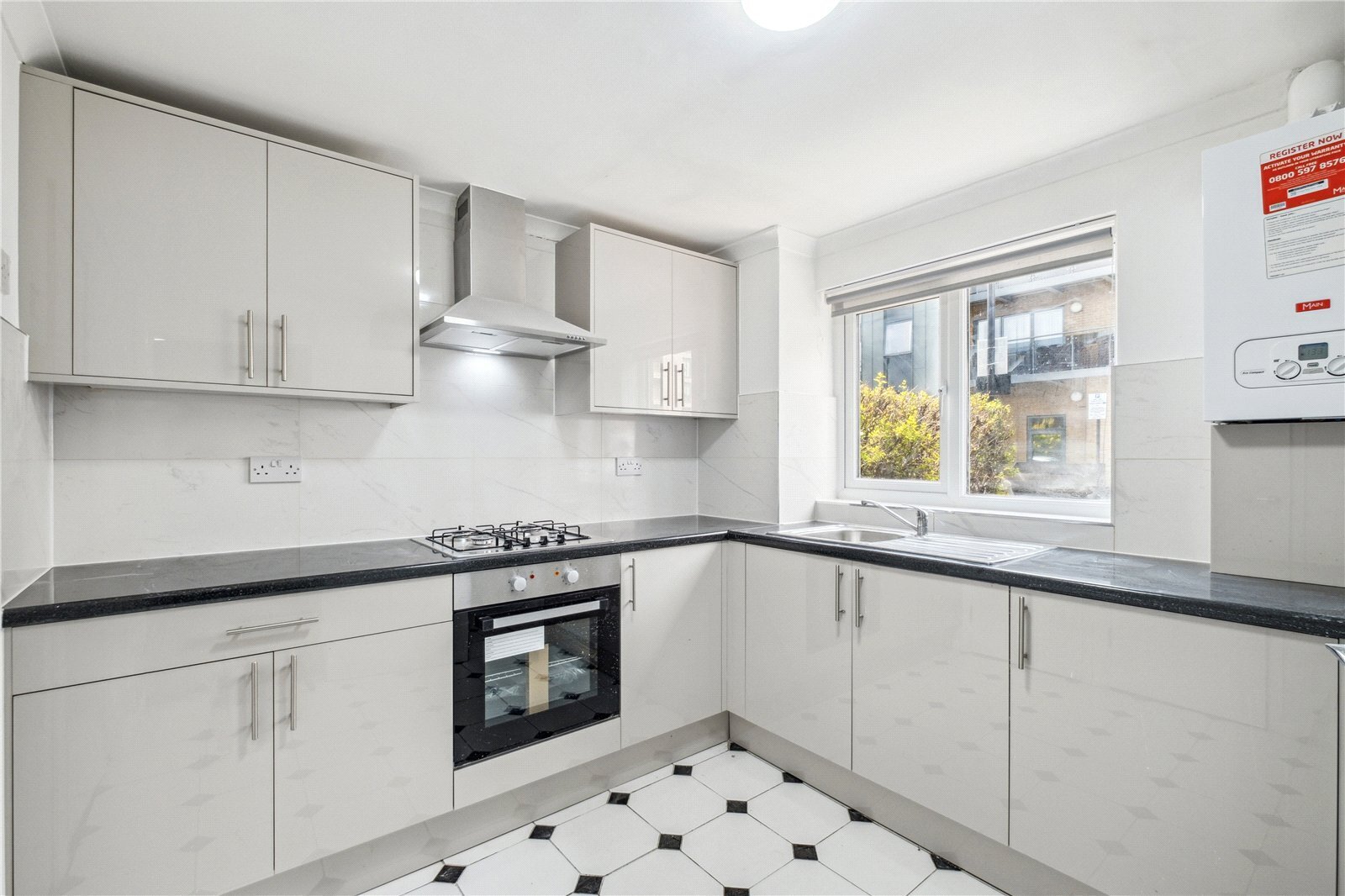 Shirley Street, Canning Town, London, E16 Image 3
