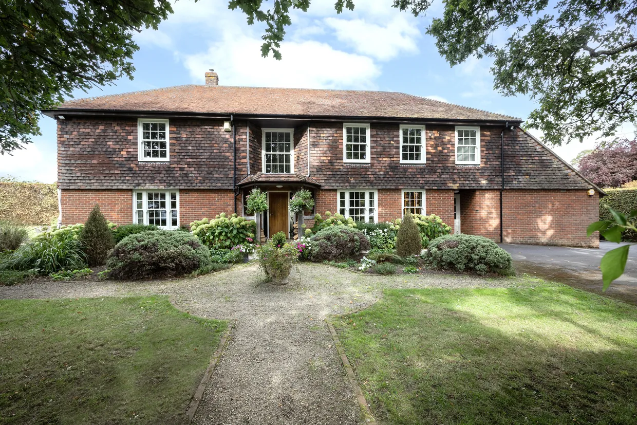 Chawton, Hampshire, GU34 photo 1