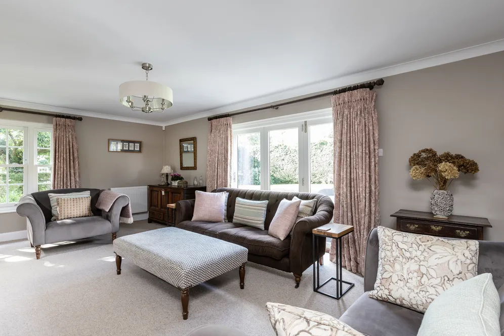 Chawton, Hampshire, GU34 photo 2