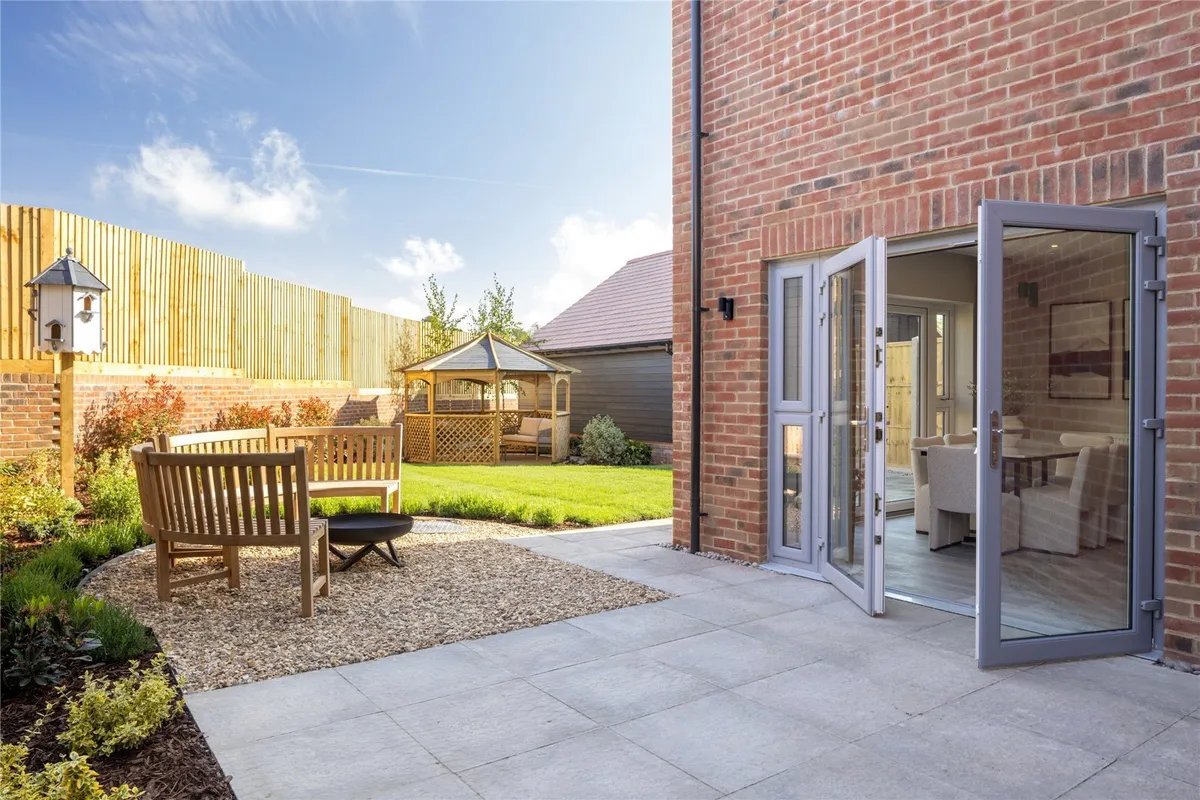 Lovelace Way, Basingstoke, RG23