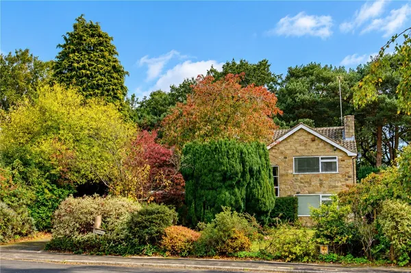 The Glade, Scarcroft, LS14