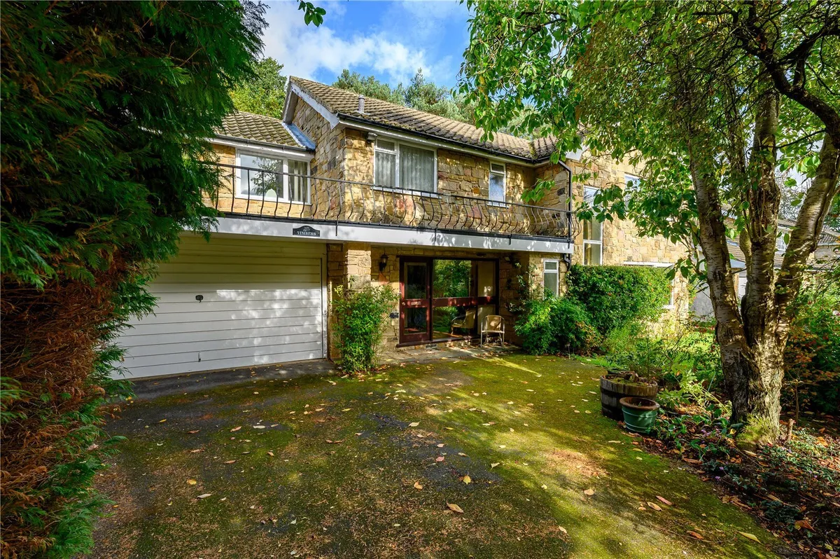 The Glade, Scarcroft, LS14