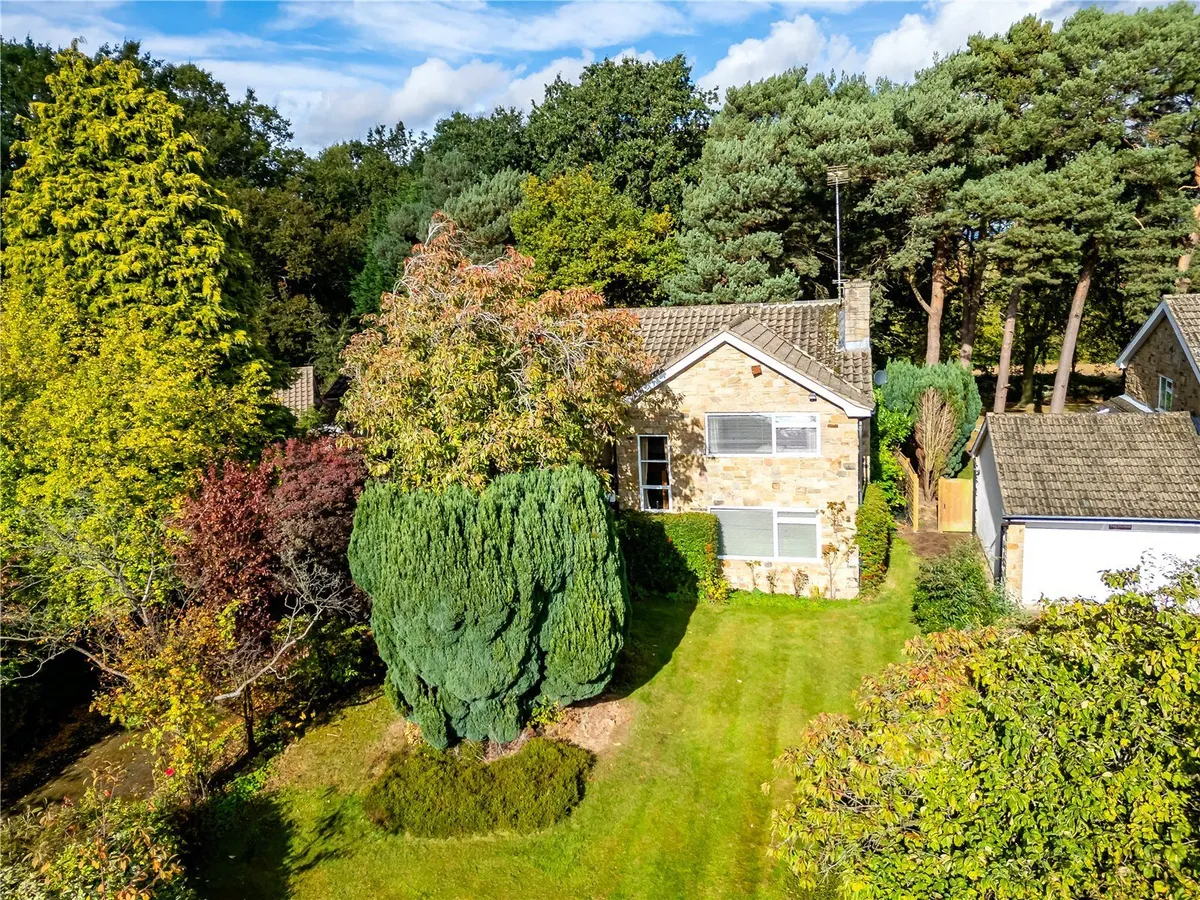 The Glade, Scarcroft, LS14