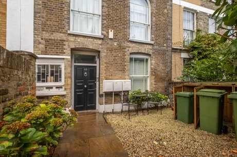Lower Richmond Road, London, SW14