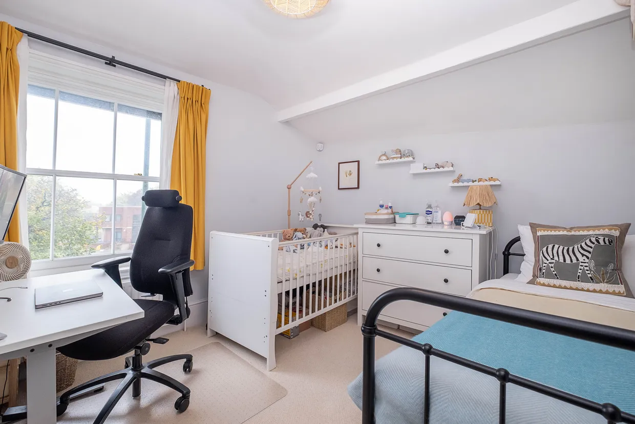 Lower Richmond Road, London, SW14 photo 9