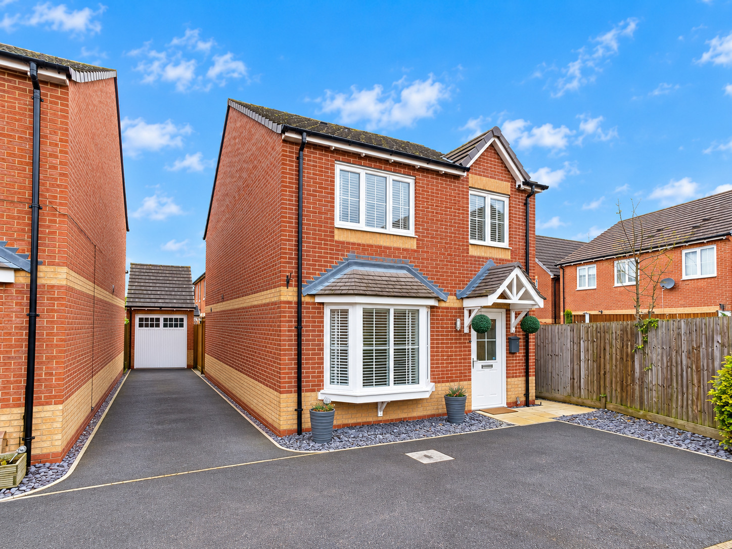 Oakway Drive, Woodville, Swadlincote Image 1