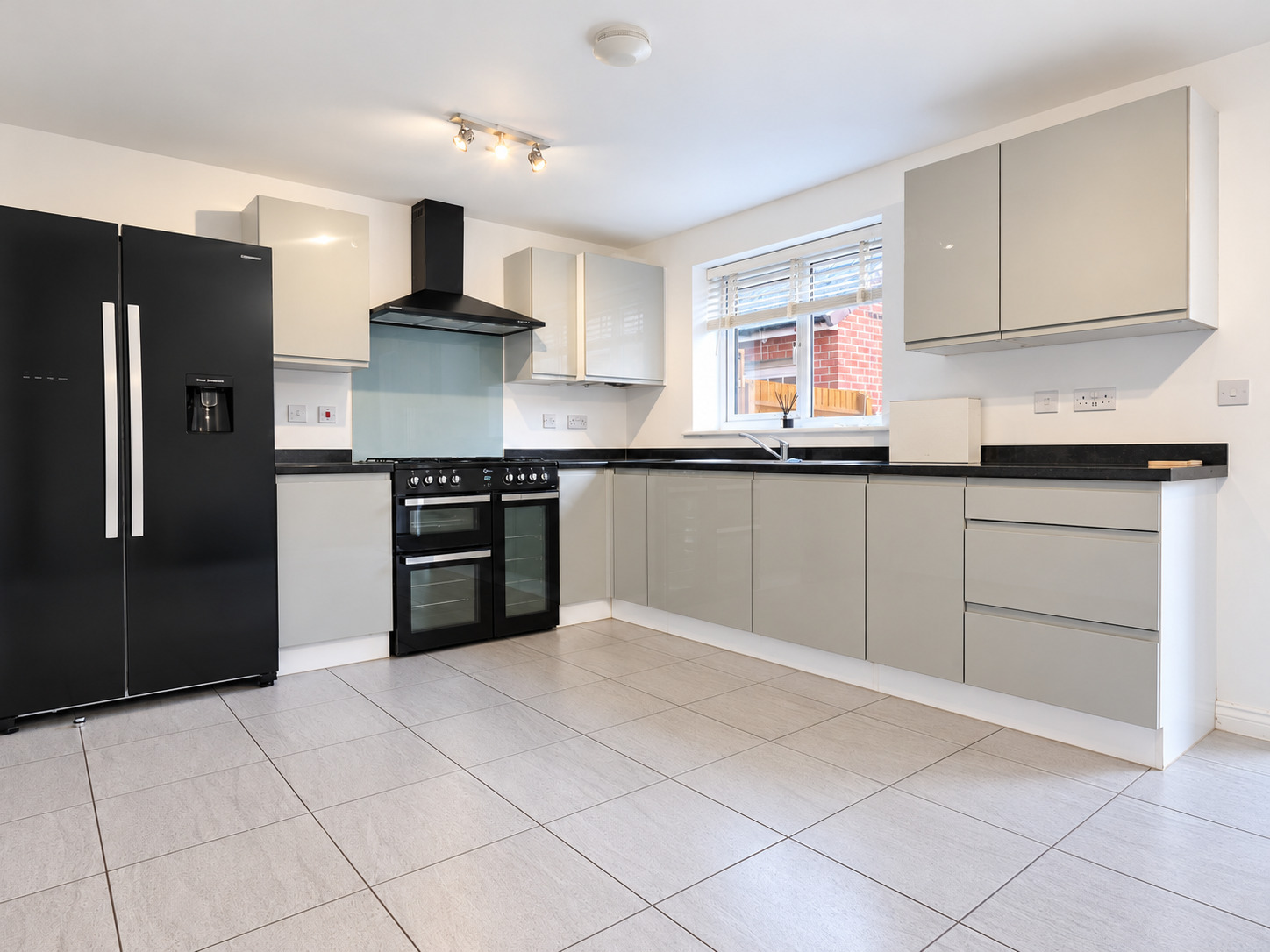 Oakway Drive, Woodville, Swadlincote Image 2