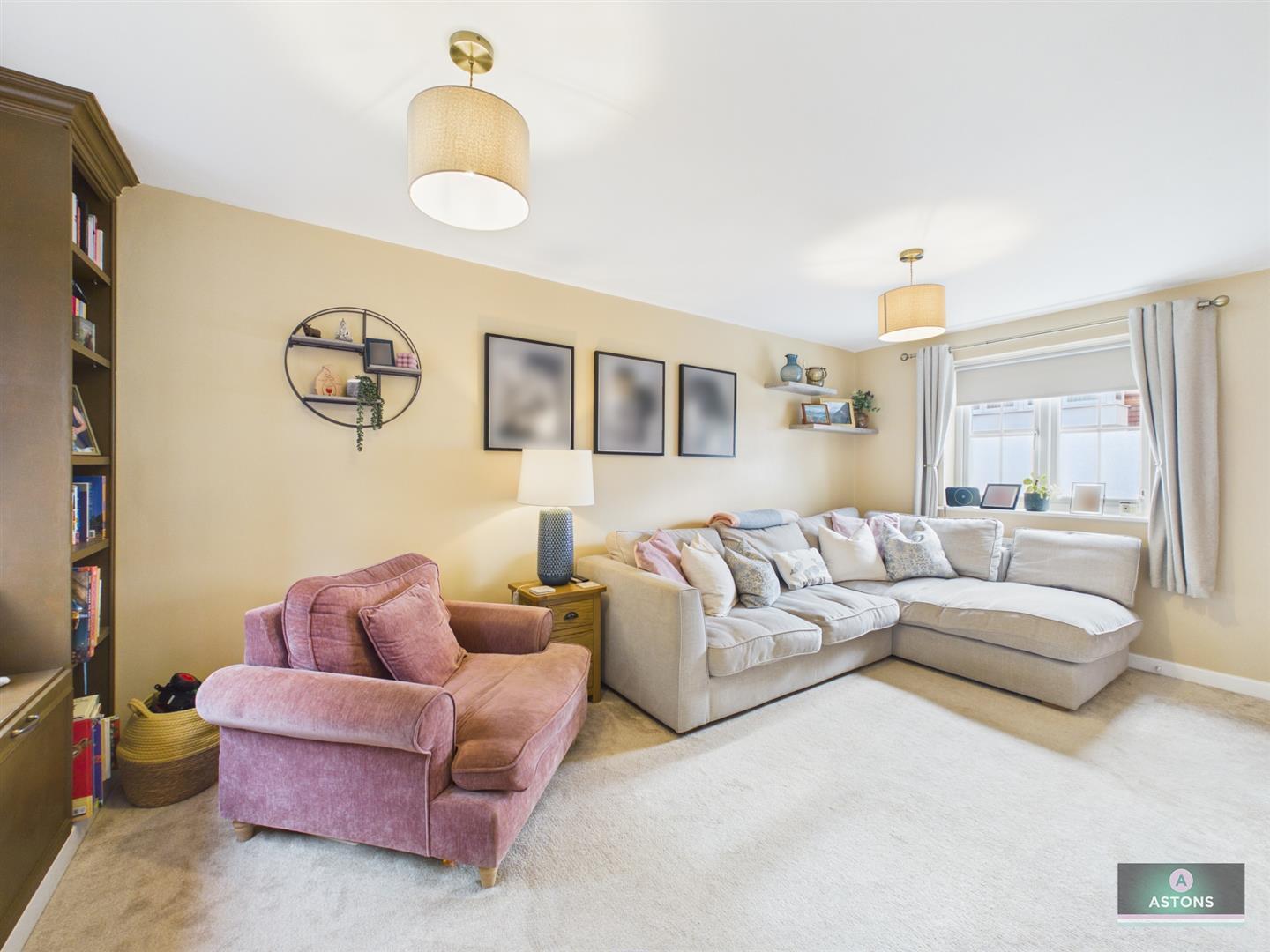 Lucas Close, Maidenbower Image 2