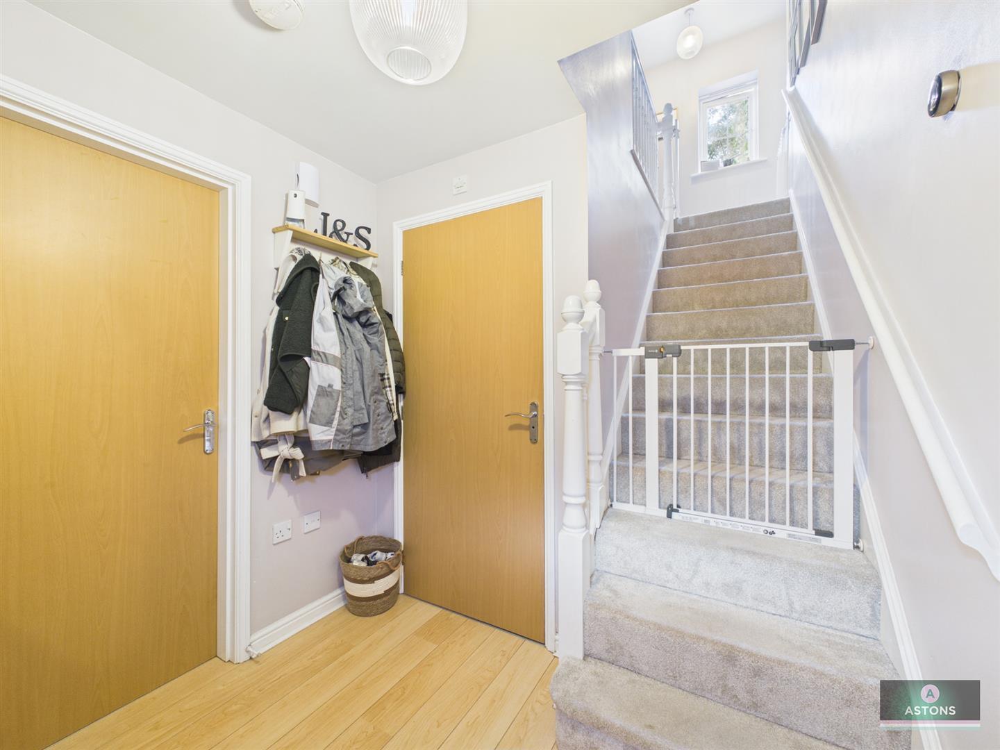 Lucas Close, Maidenbower Image 9