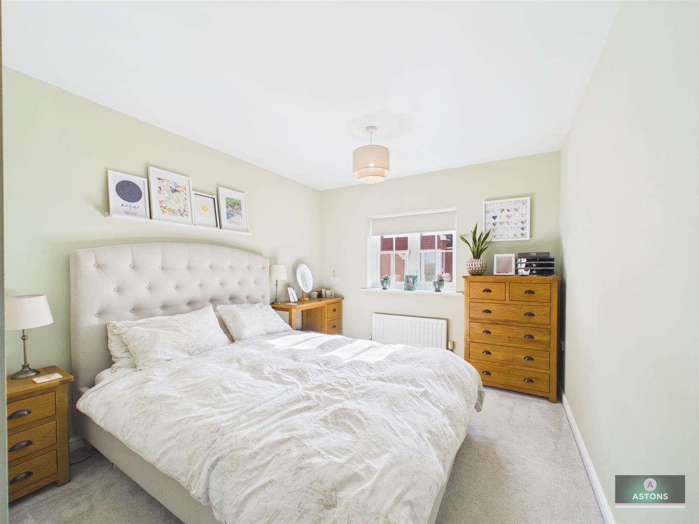 Lucas Close, Maidenbower Image 17