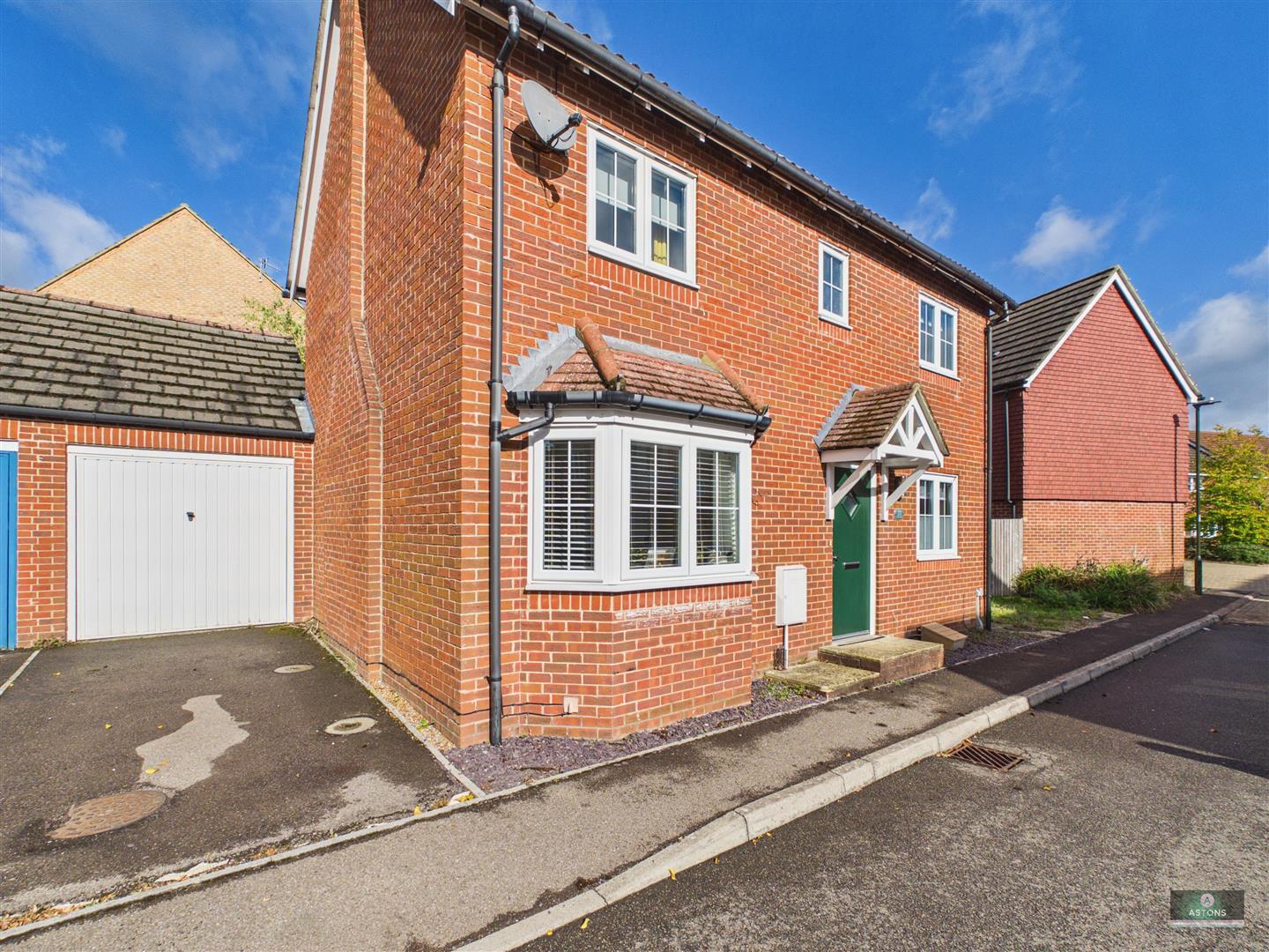 Lucas Close, Maidenbower Image 24