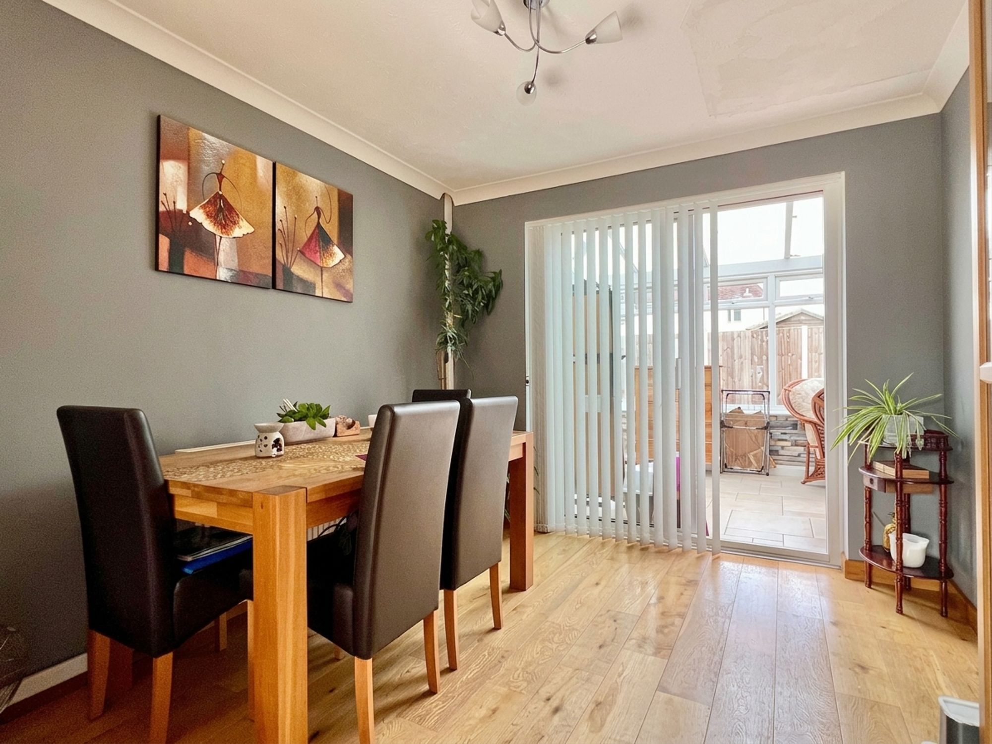 Broughton Close, Taunton Image 3