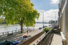 Embankment, London, SW15 photo 2