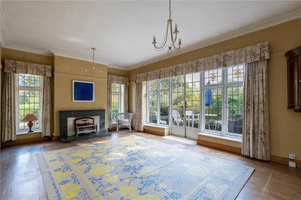Prestbury Road, Macclesfield, SK10 photo 3