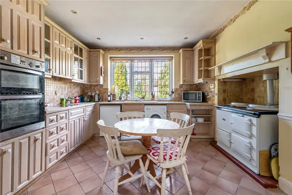 Prestbury Road, Macclesfield, SK10 photo 7