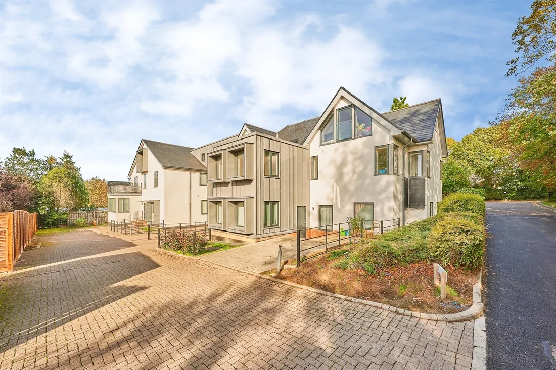 Property photo 11