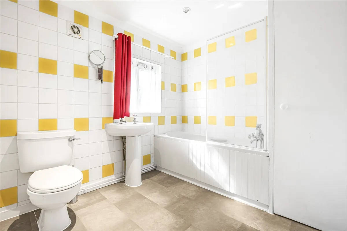 Greys Road, Henley-on-Thames, Oxfordshire, RG9