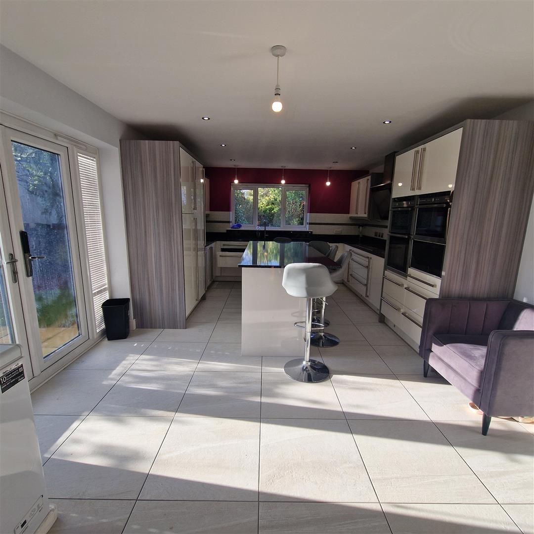 Limes Close, Bushby, Leicester Image 3