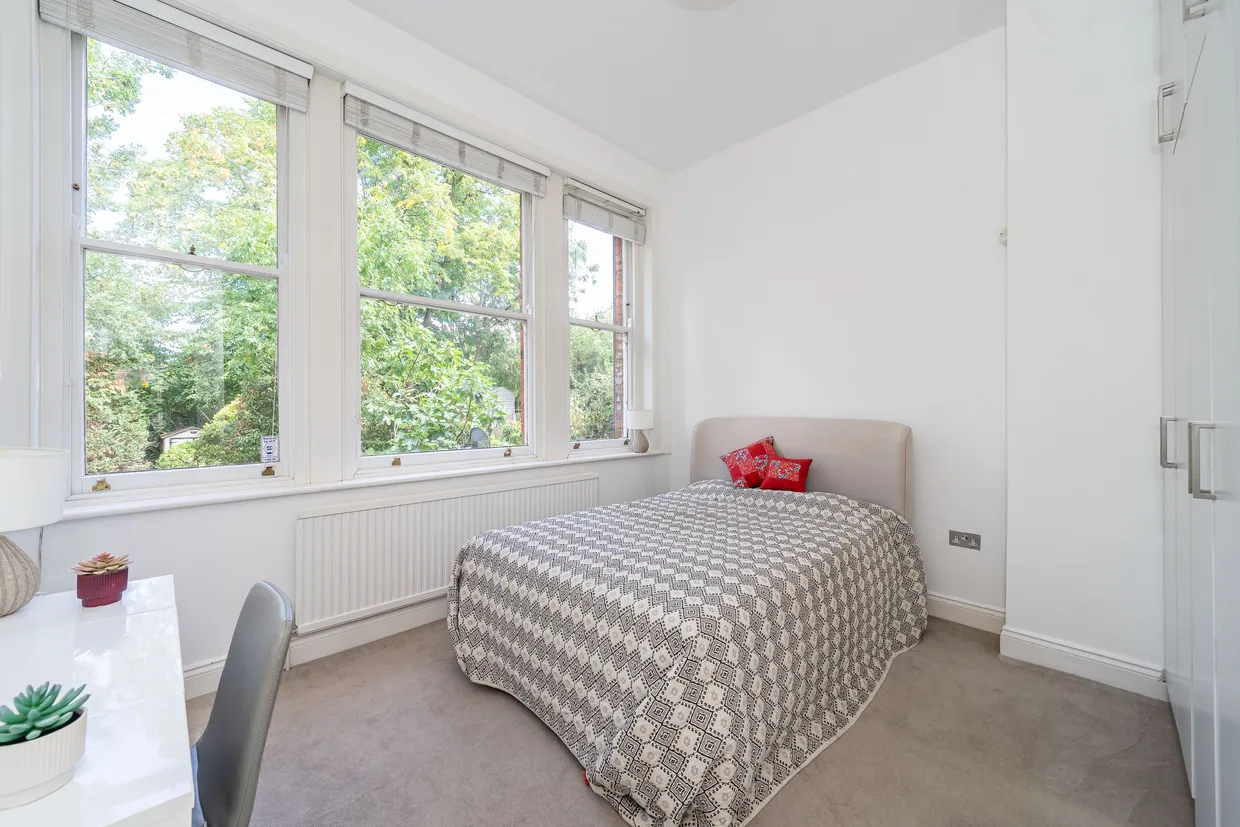 Fordwych Road, London, NW2 photo 2