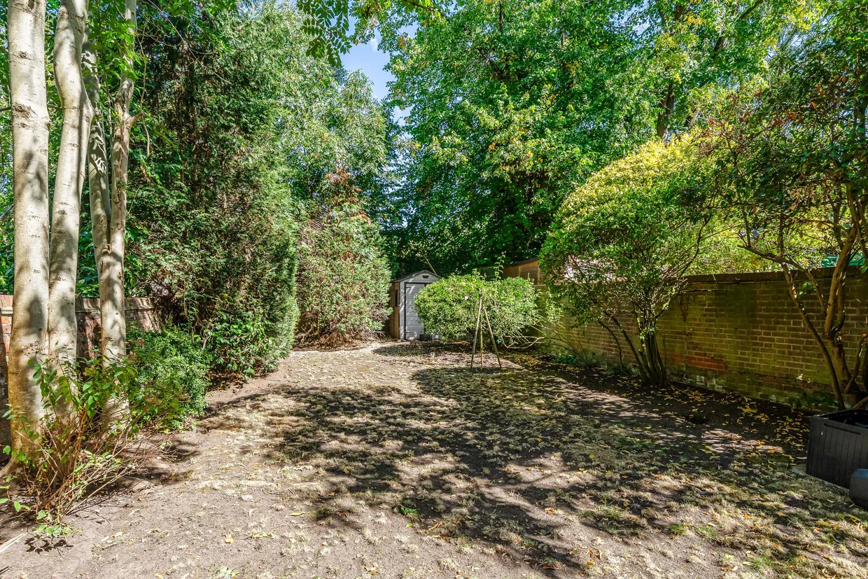 Fordwych Road, London, NW2 photo 8