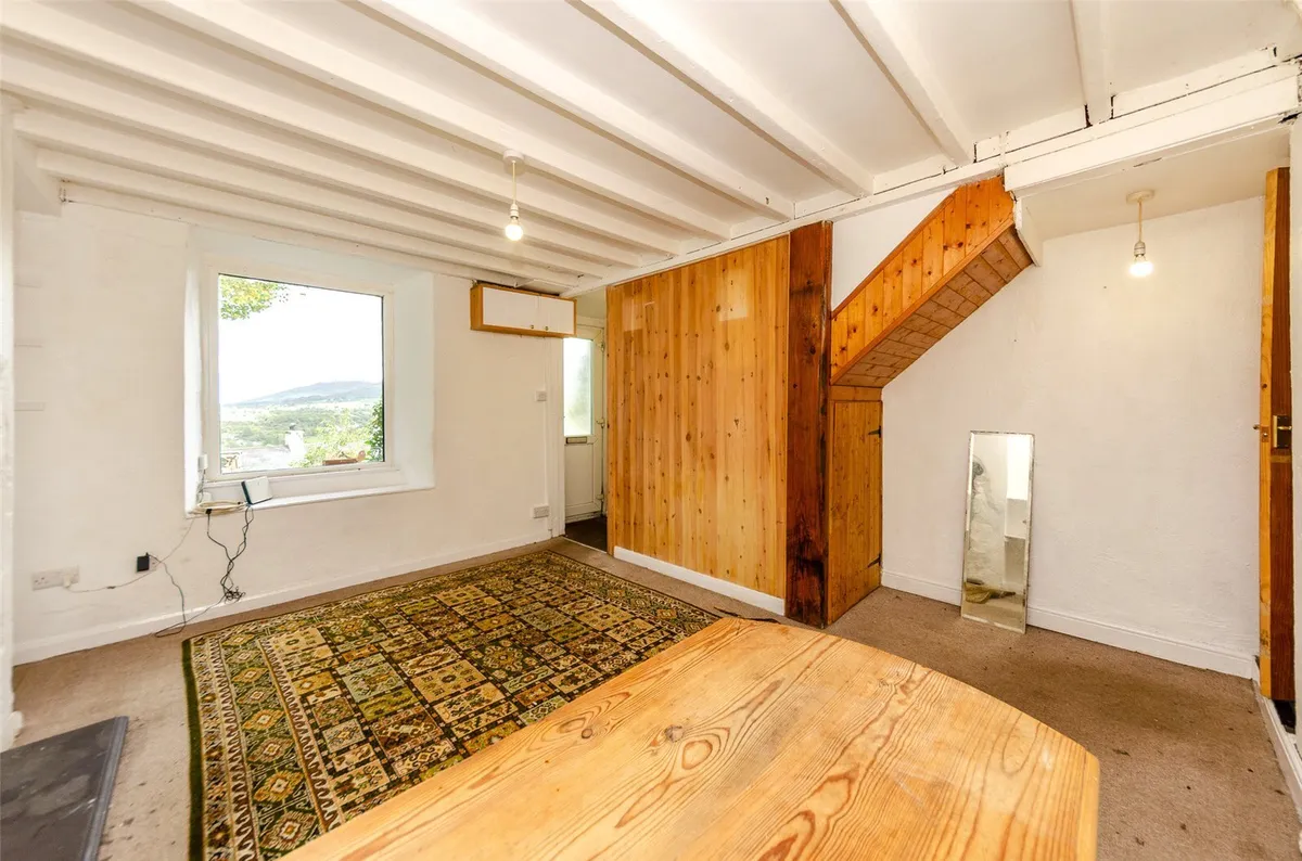 Cwm-y-Glo, Caernarfon, Gwynedd, LL55