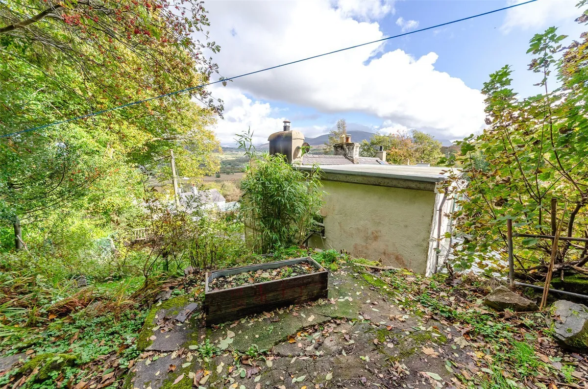 Cwm-y-Glo, Caernarfon, Gwynedd, LL55
