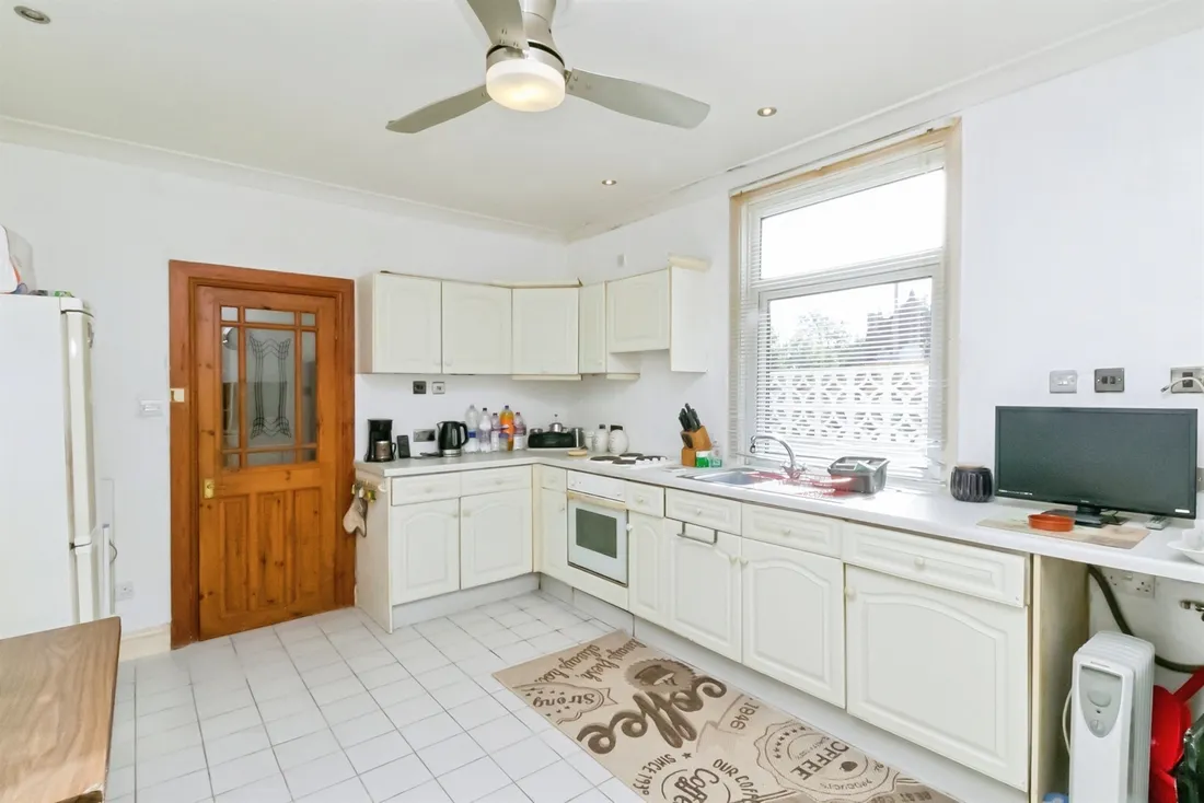 Property photo 18