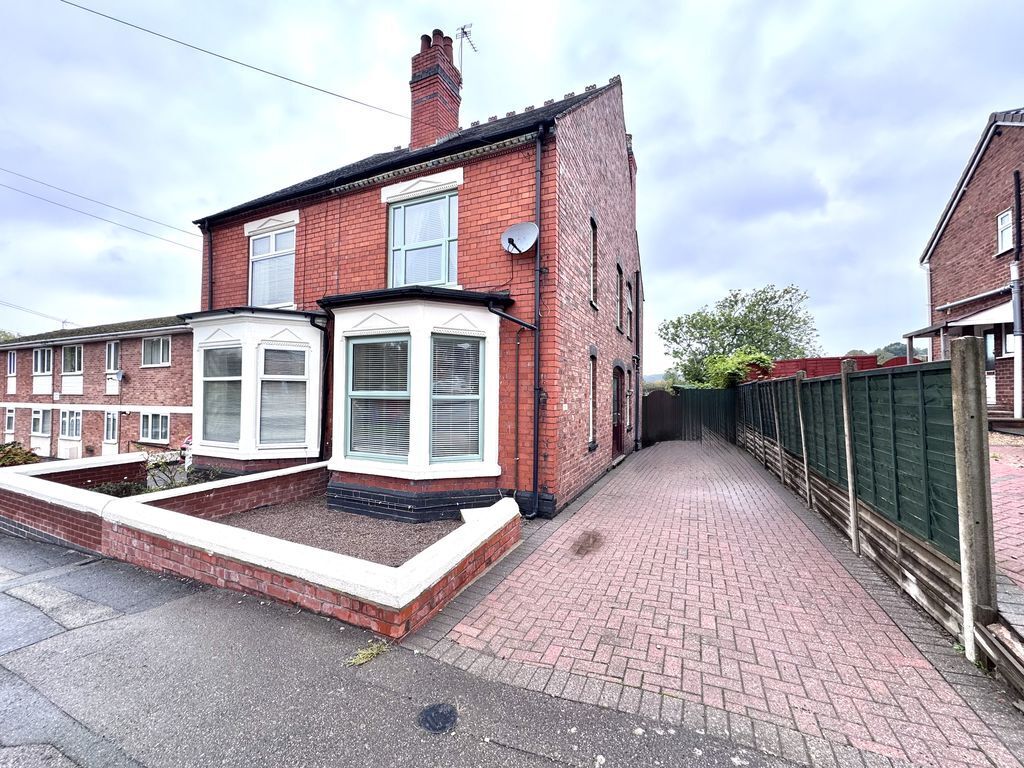 Hickman Road, Nuneaton Image 1
