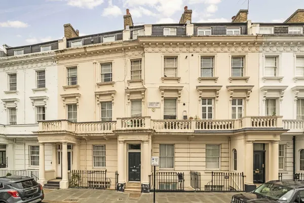 Cumberland Street, London, SW1V photo 6