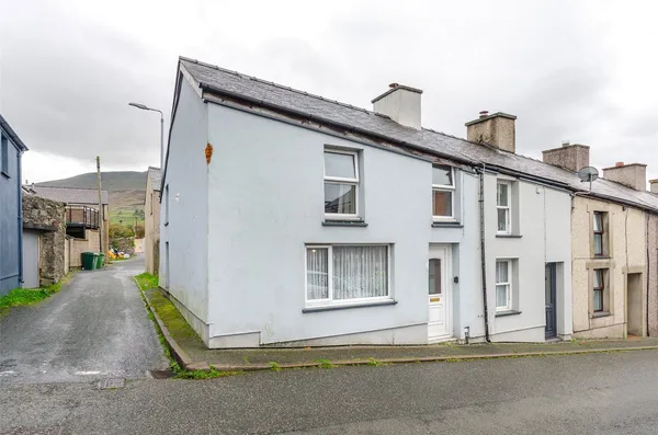 New Street, Deiniolen, Caernarfon, Gwynedd, LL55