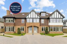 No. 3 Ronmar Place, Oxshott, KT22 photo 1