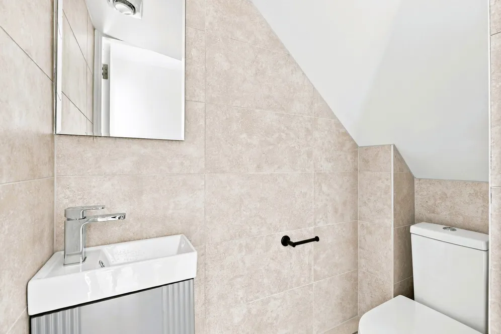 Plot 8 Harrington Place Aycliffe Road, Borehamwood, WD6 photo 6