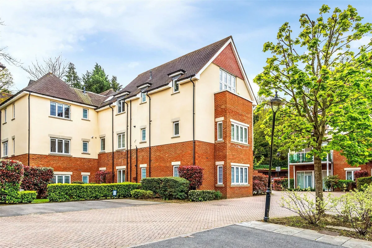 Hill View, Dorking, RH4