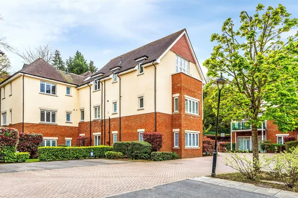 Hill View, Dorking, RH4