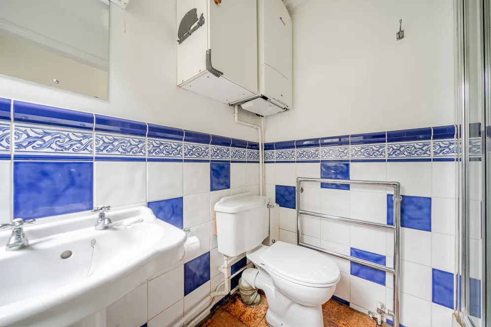 St. Peters Street, St. Albans, AL1 photo 9