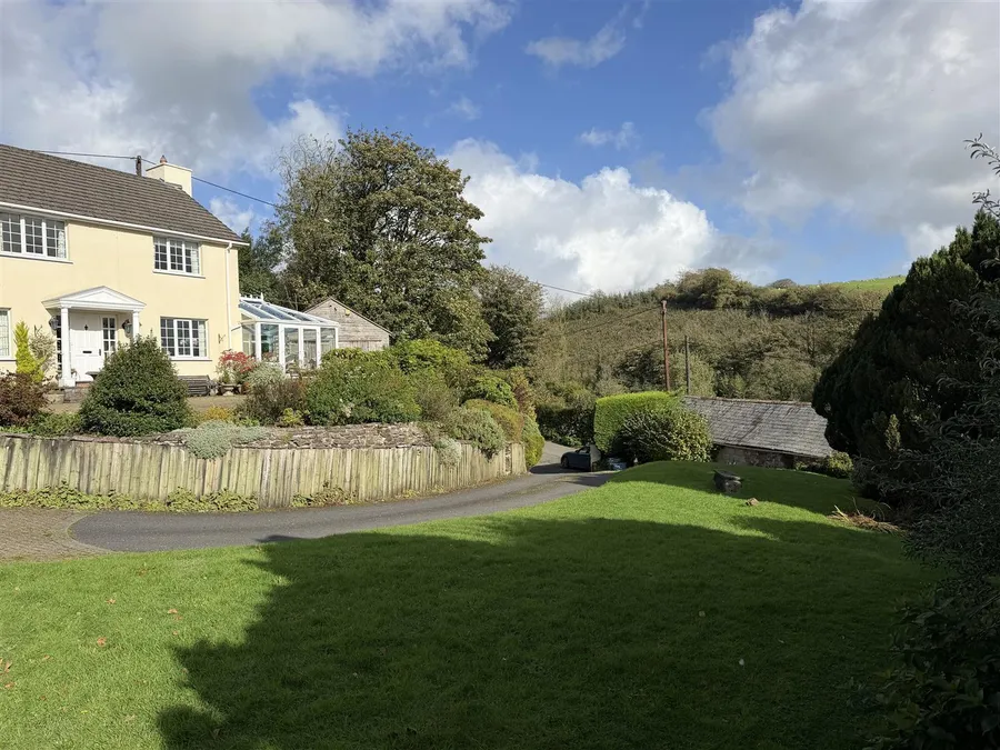 Property Image 28
