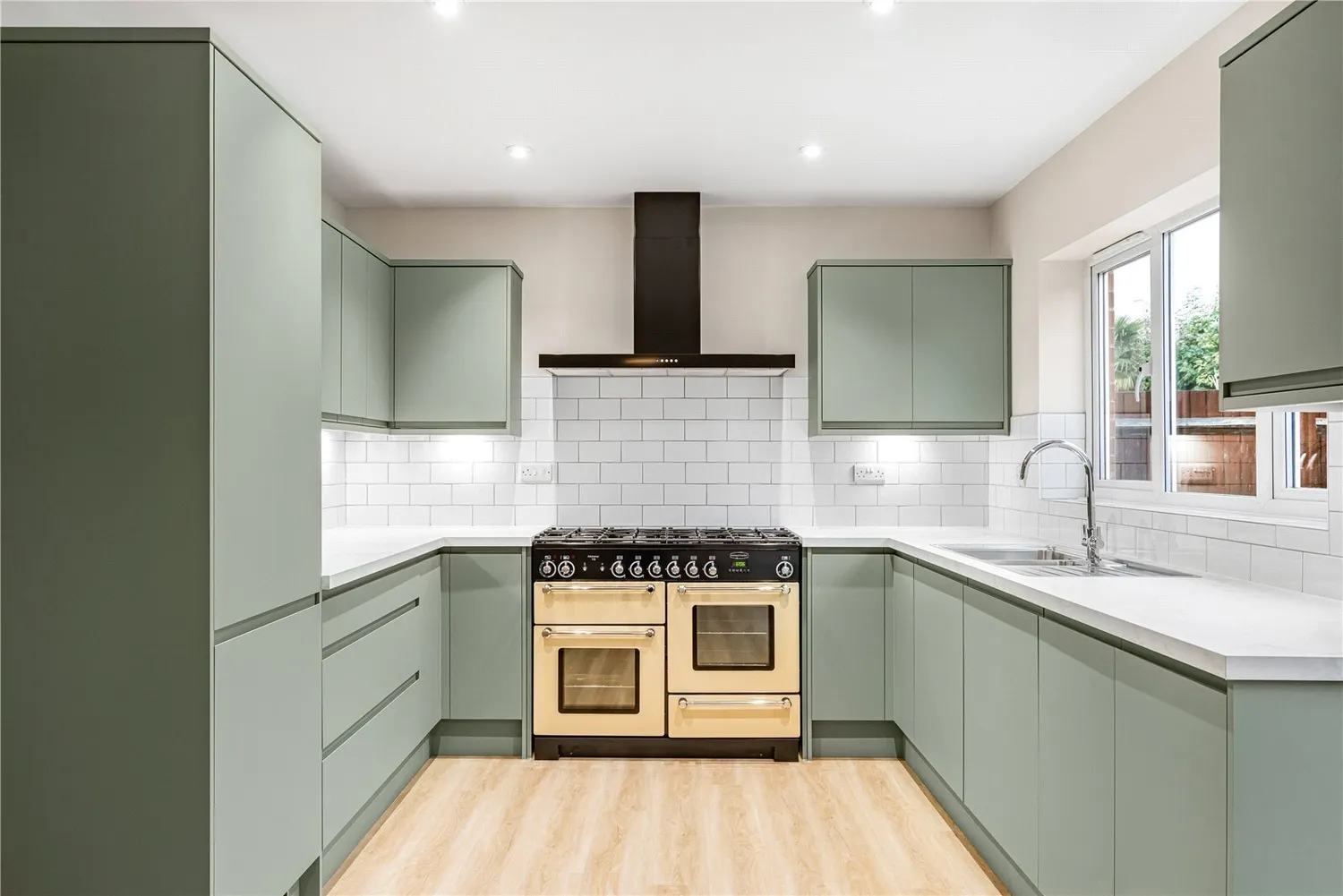 Sorrel Close, Wootton, NN4 photo 5